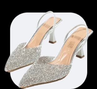 Gyz gelinler üçin aýakgaplary