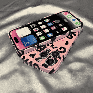 Täze dizaýnda iPhone modelli telefonlar üçin niýetlenen daş.