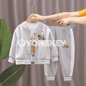 Oglanjyklar üçin sport komplekt eşik.