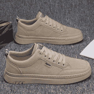 Erkekler üçin niýetlenen aýakgaplar.