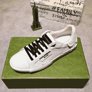 Erkekler üçin niýetlenen  krasowka