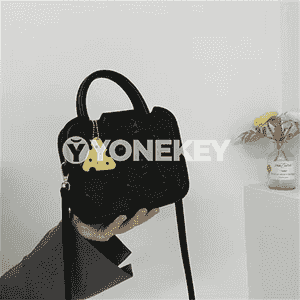 Gyzlar üçin sumka.