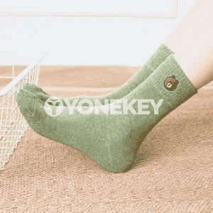 Zenanlar üçin joraplar.