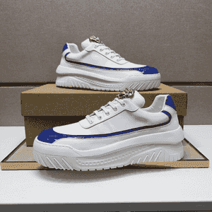 Erkekler üçin niýetlenen krasowka 