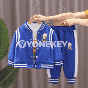 Oglanjyklar üçin sport komplekt eşik.