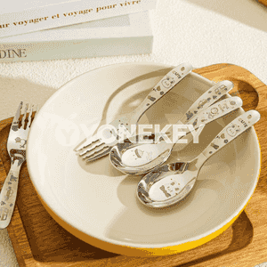 Çagalar üçin çemçe we wilka 