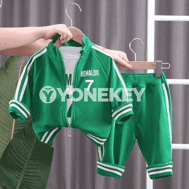 Oglan çagalar üçin komplekt spor eşik 