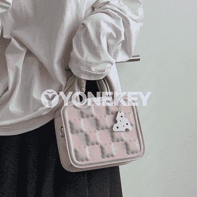 Gyzlar üçin sumka.