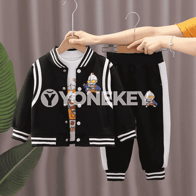 Oglanjyklar üçin sport komplekt eşik.