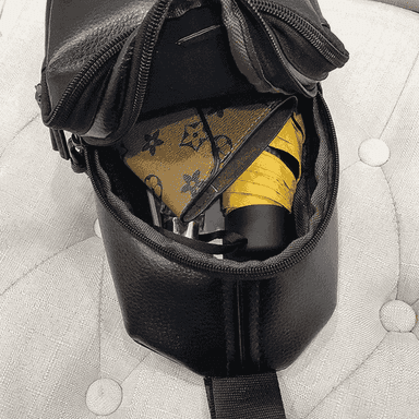 Erkekler üçin  boýnundan asylýan sumka