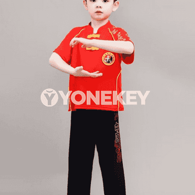 Oglan çagajyklar üçin komplekt söweş eşigi