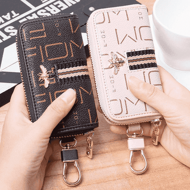 Zenanlar üçin niýetlenen açar salynýan mini gapjyk