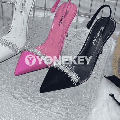 Zenanlar üçin ökjeli köwüş