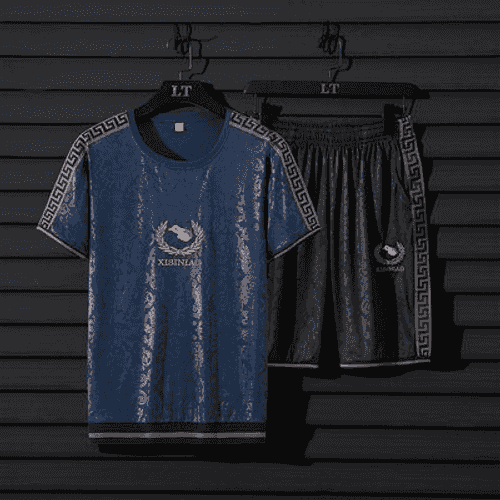 Erkekler üçin şortik+maýka.