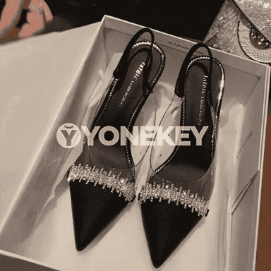 Zenanlar üçin ökjeli köwüş