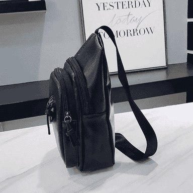 Erkekler üçin  boýnundan asylýan sumka